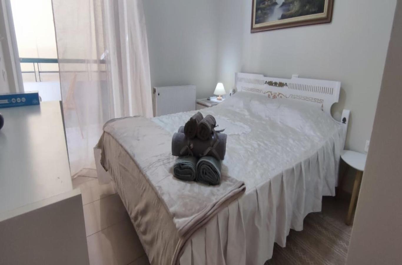 אתונה Apartment In A Quiet Location. מראה חיצוני תמונה